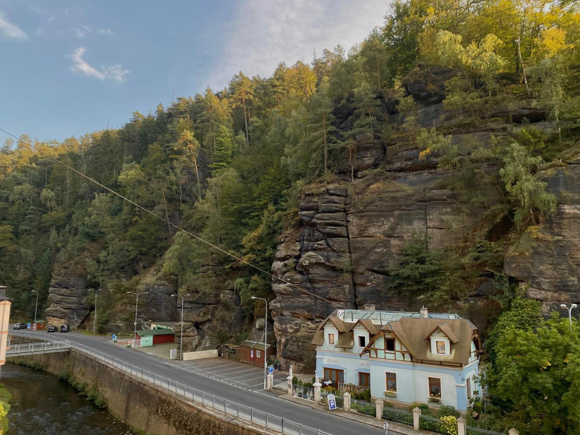 Hotel Labe Hřensko Buitenkant foto