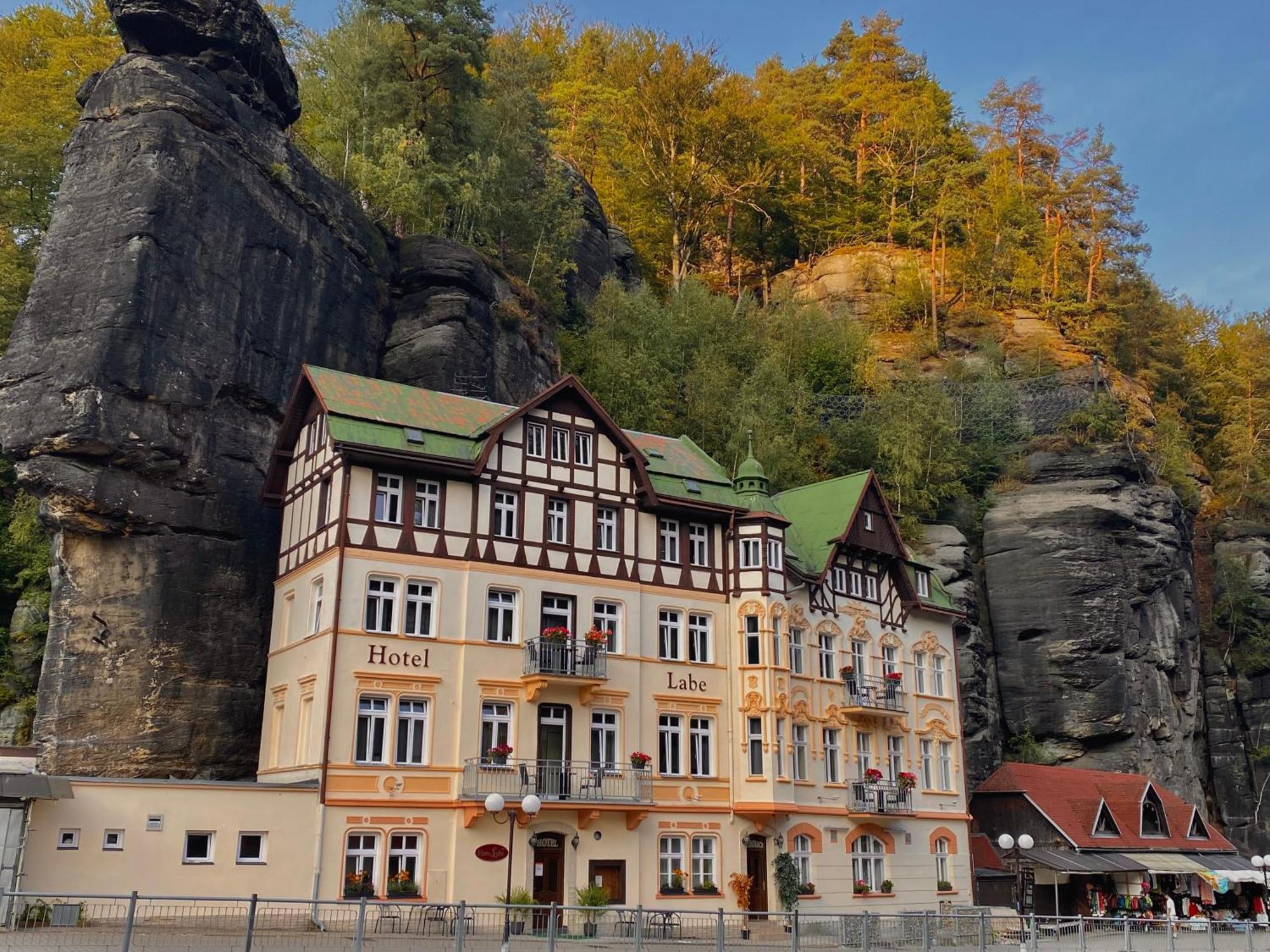 Hotel Labe Hřensko Buitenkant foto